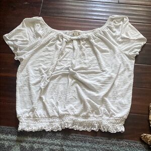 Style & Co. Cream Cropped Ruched Blouse